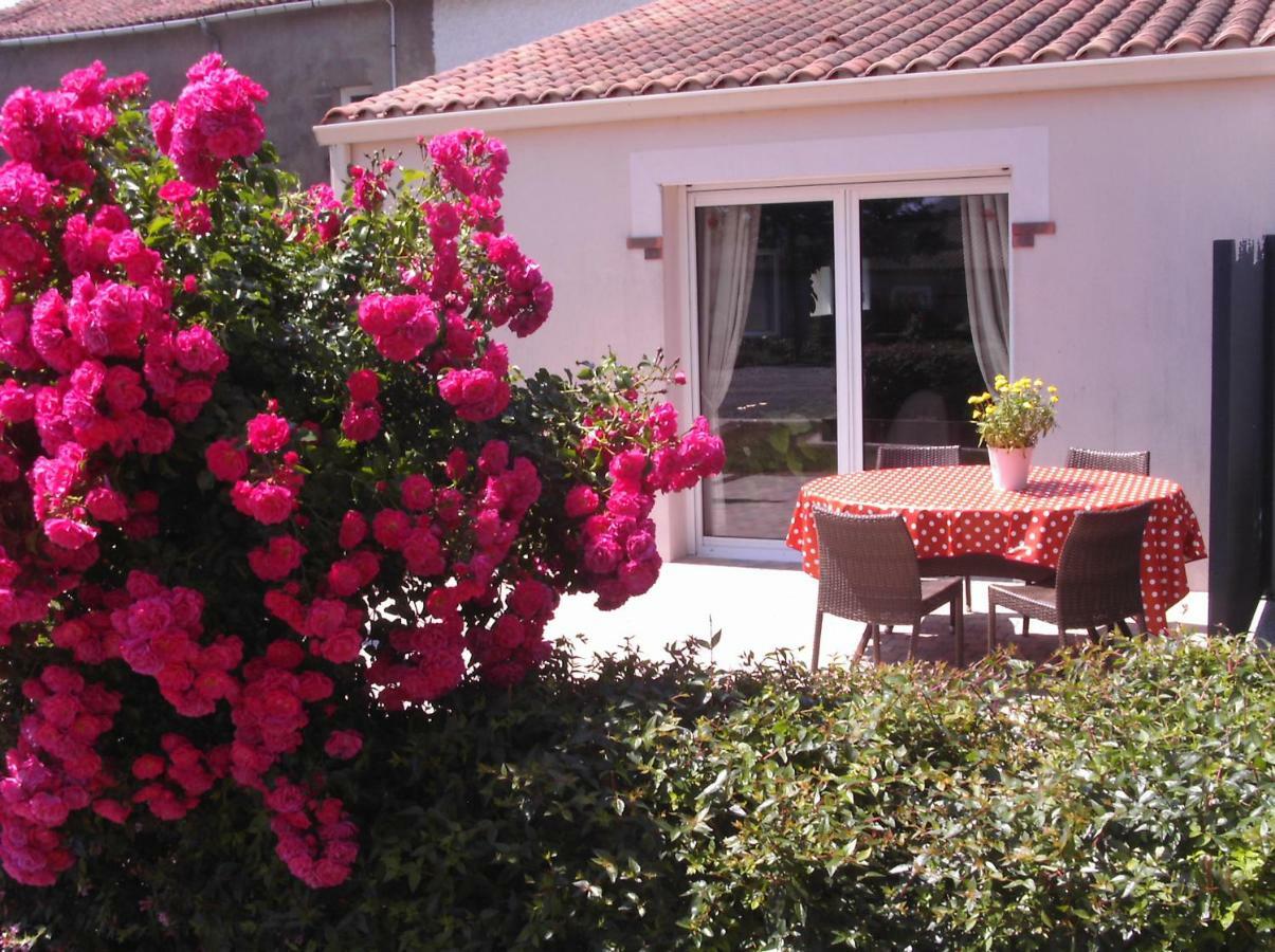 Gîte le logis Mouchamps Extérieur photo